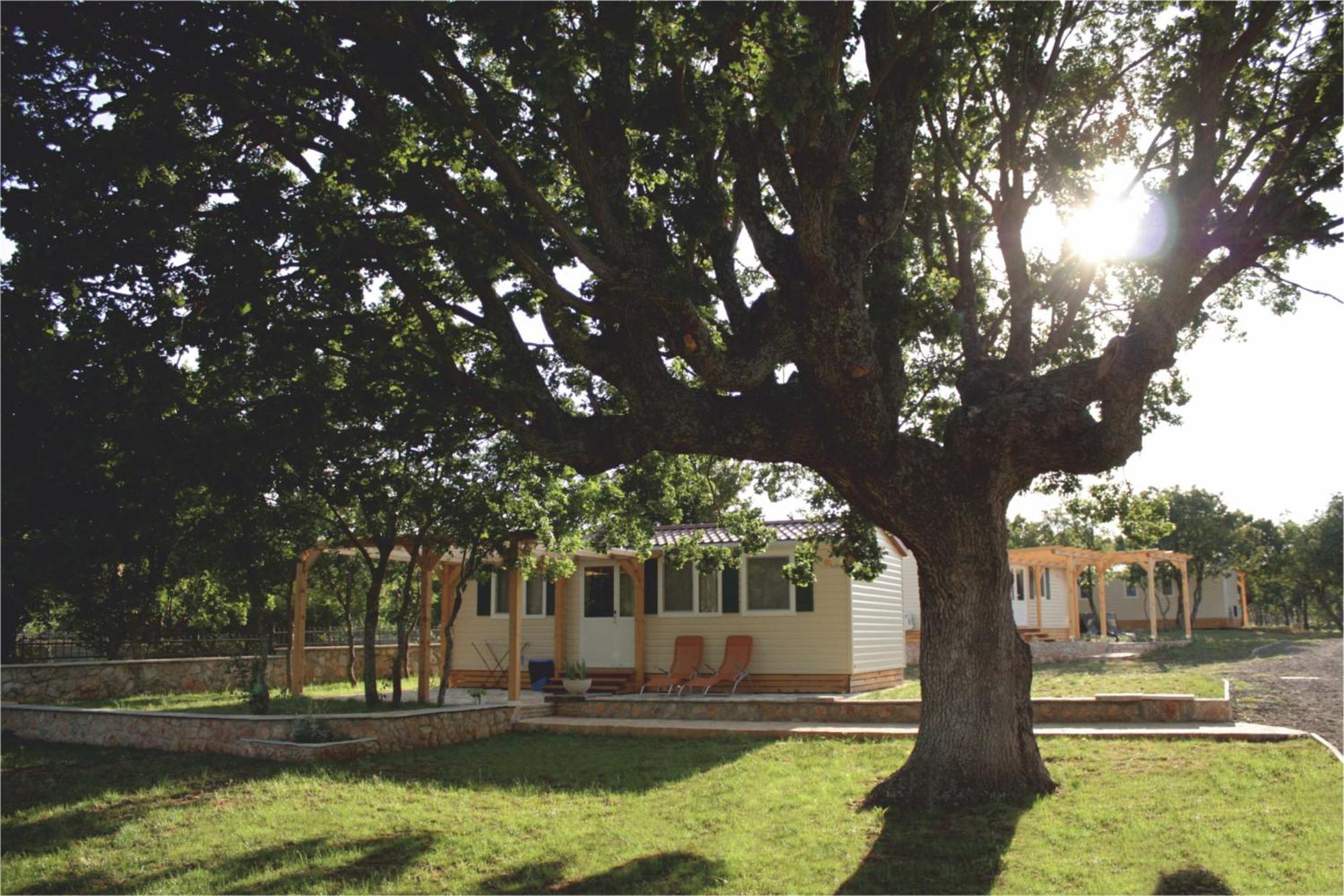 Micanovi Dvori Mobile Home Village Zrmanja Obrovac Esterno foto
