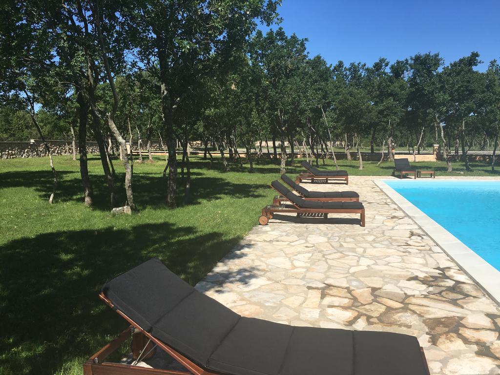 Micanovi Dvori Mobile Home Village Zrmanja Obrovac Esterno foto
